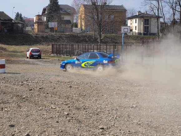 v2012032518033355007281